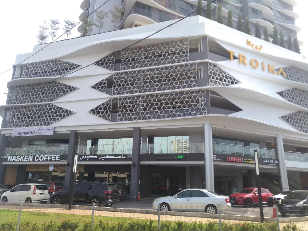 Golden Troika Kota Bharu - 2 Bedrooms Eksteriør bilde